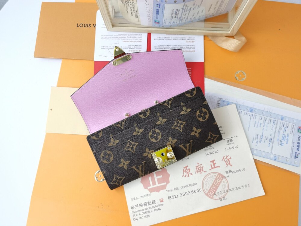 Louis Vuitton Capucines Long Wallet - Picture 7 of 8
